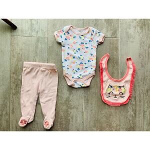 BABY GEAR Girls 3 Piece Outfit Set Footie Pants Bodysuit Bib Pink WORN ONCE 3-6m